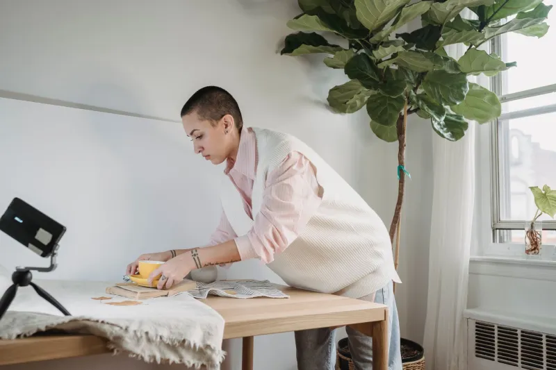 The Small Tag, Big Win Strategy: How Creators Are Crushing Engagement With Under-100K Hashtags